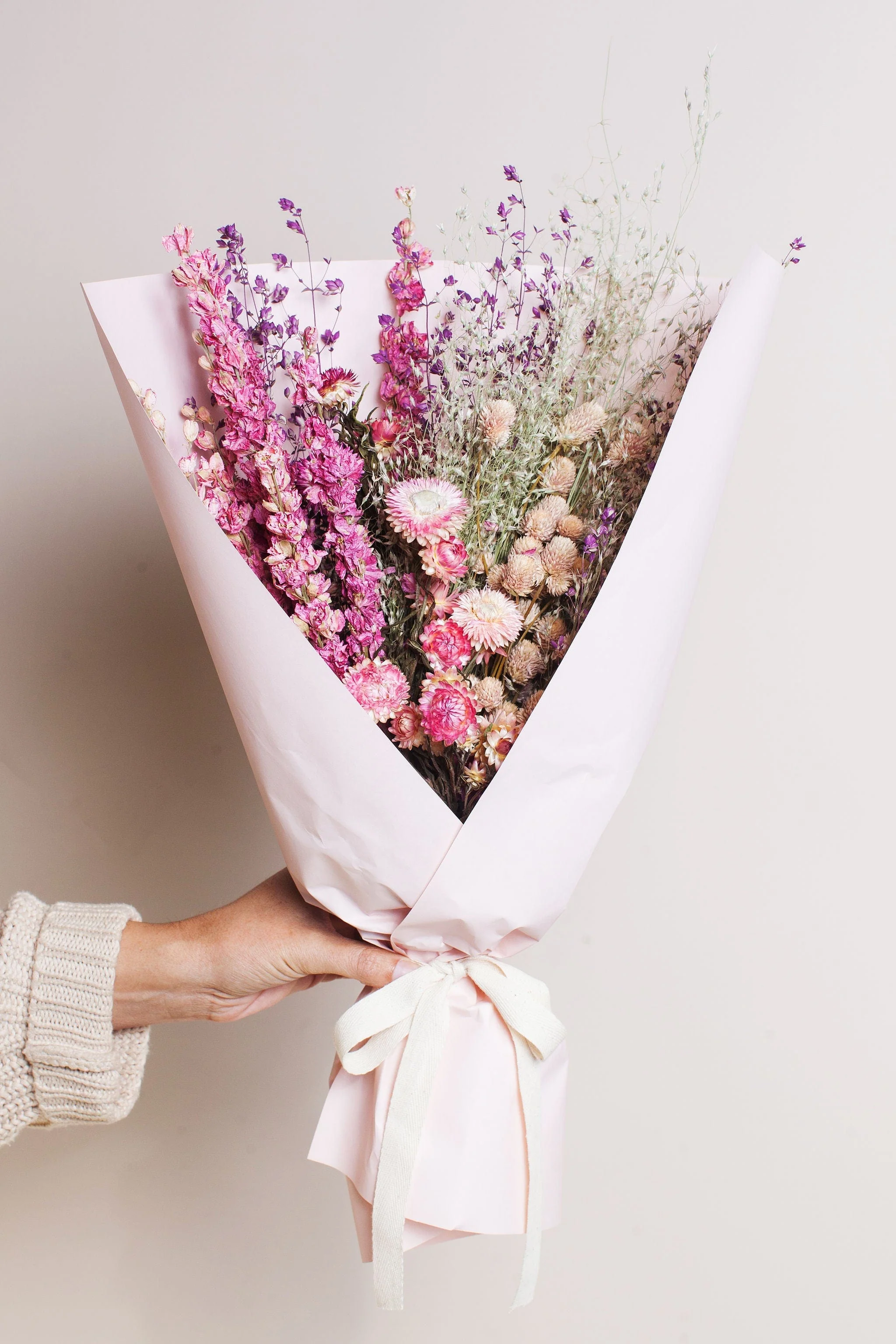 Bouquet of the Month Club - Image 23