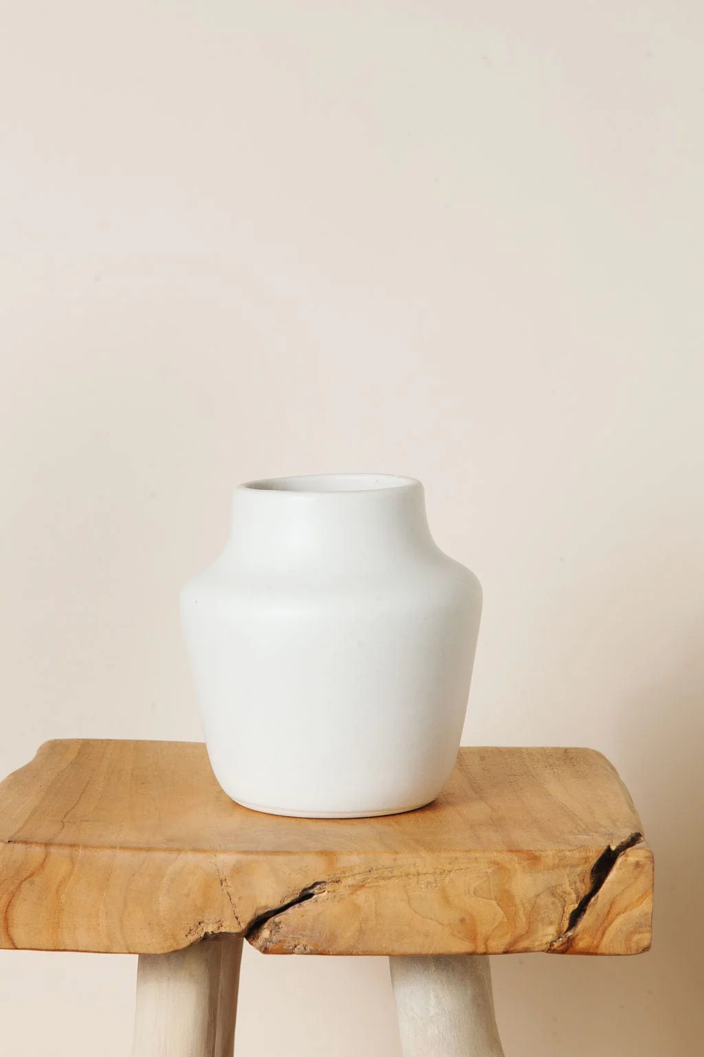 Short Tulip Vase - Image 5