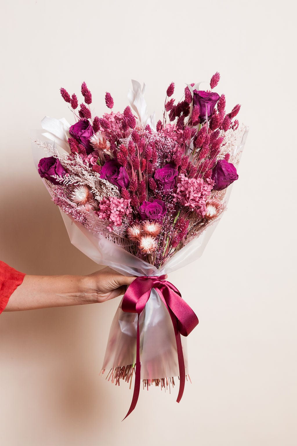 The Sugarplum Statement Preserved Bouquet - Image 3