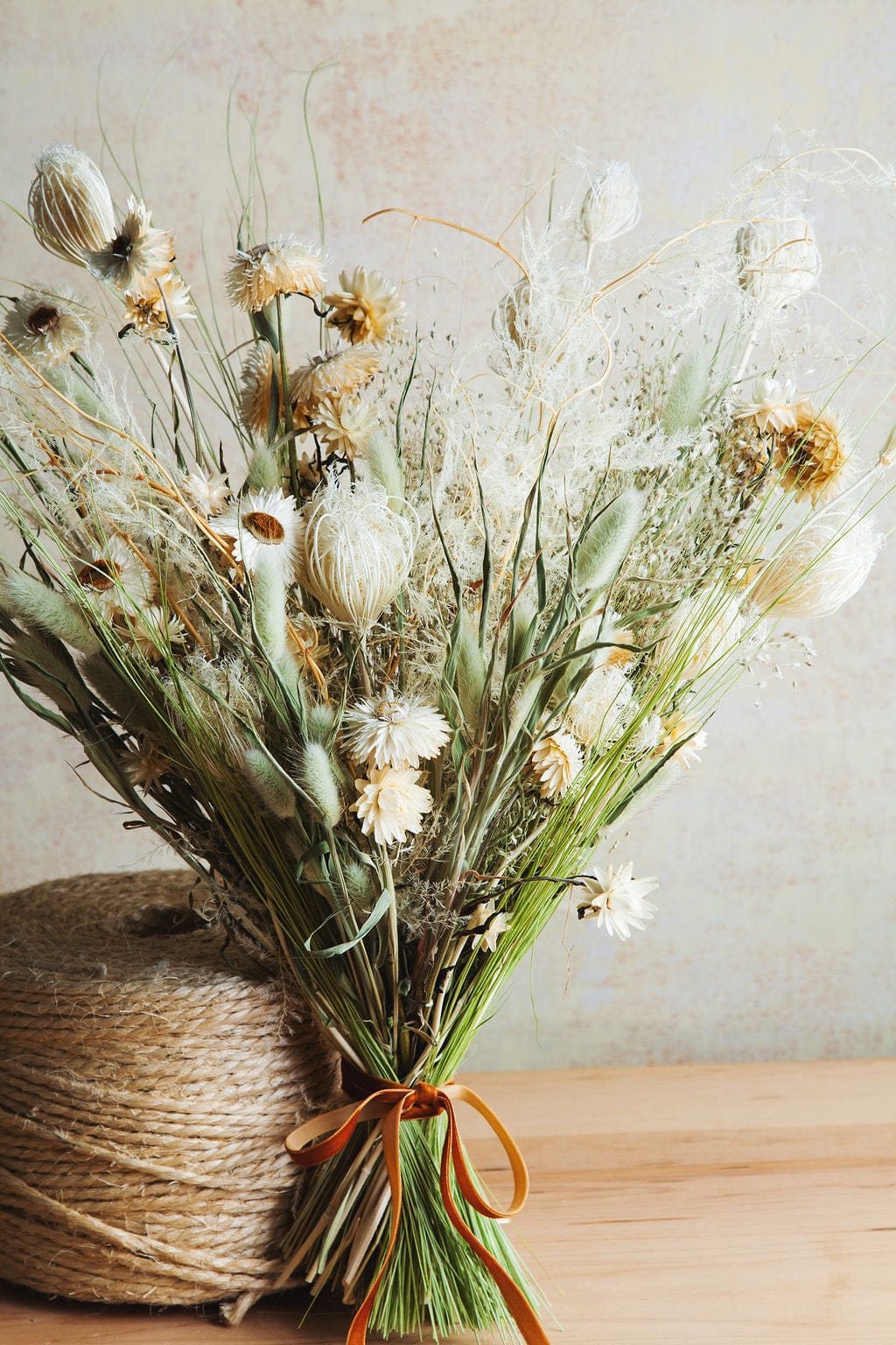 The Laurel Luxe Bouquet - Image 3