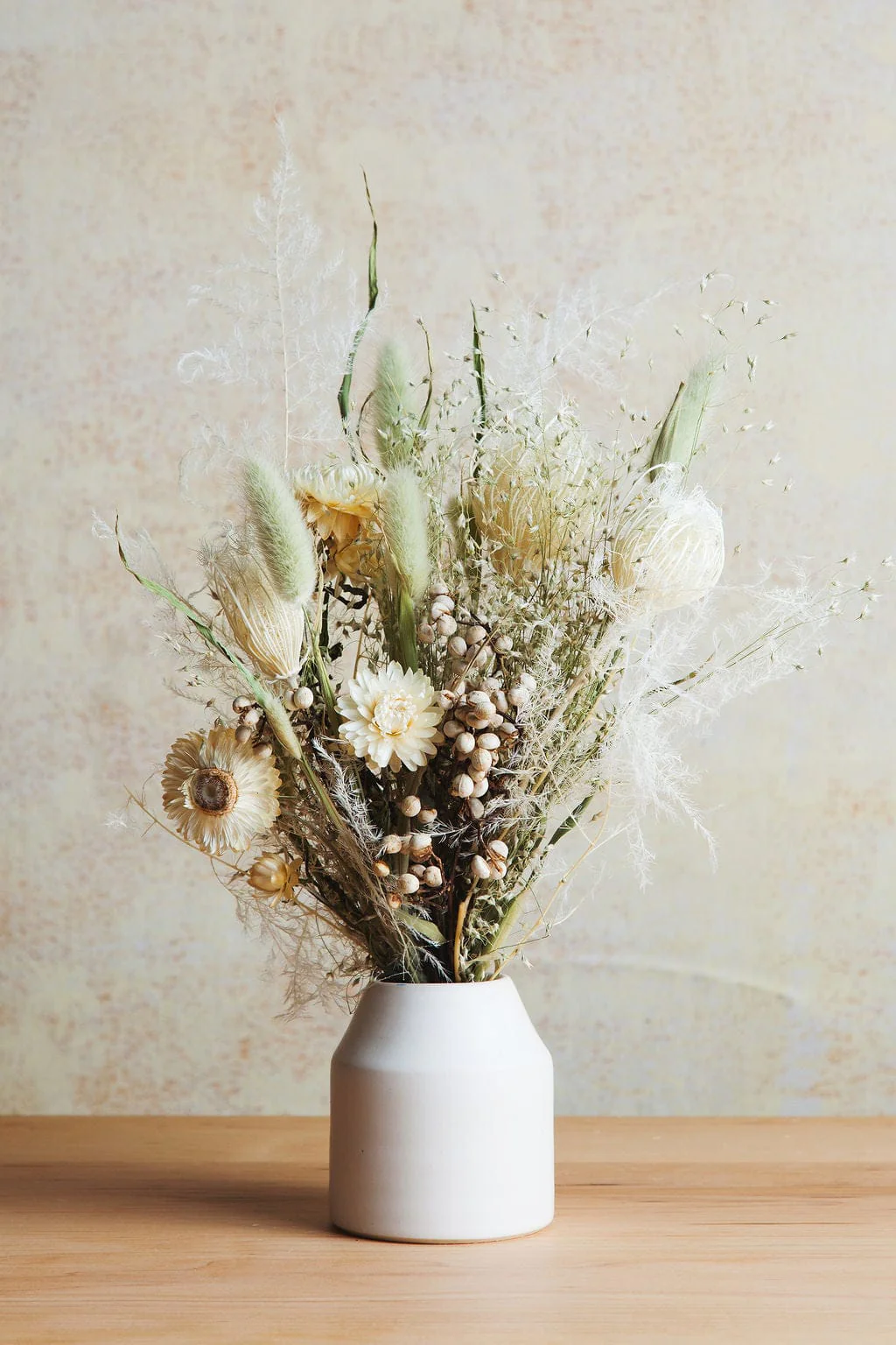 The Laurel Posy Bouquet - Image 4